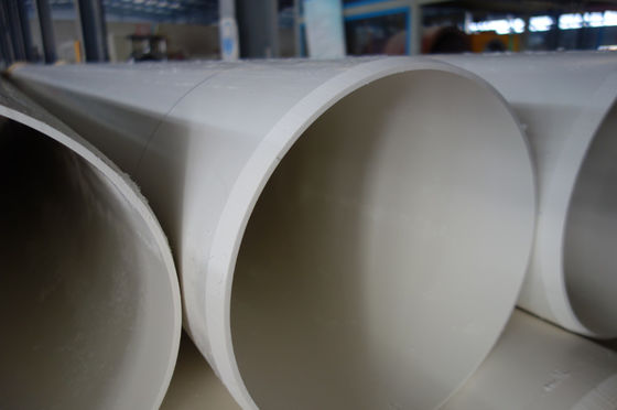 Đèn nhẹ Dễ lắp đặt PVC ống cung cấp nước Sức mạnh kéo cao cho dự án